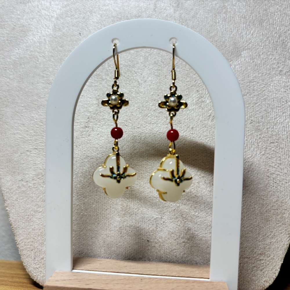Brand new summery earrings